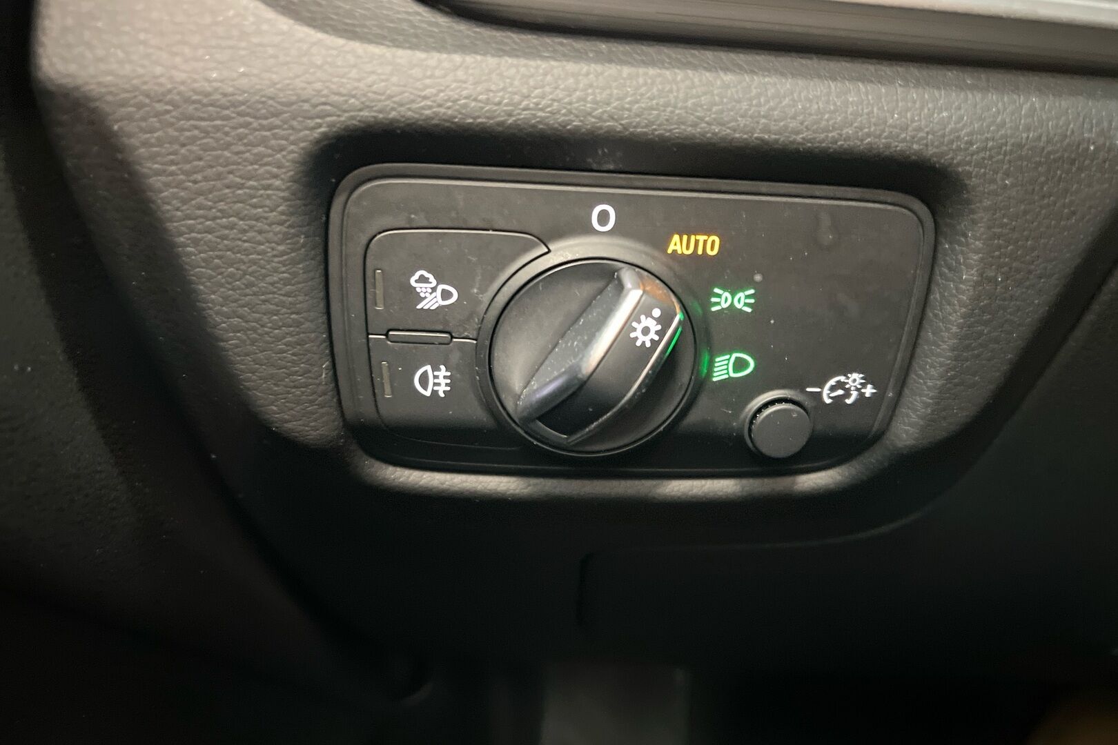 Audi A3 iso kuva 16