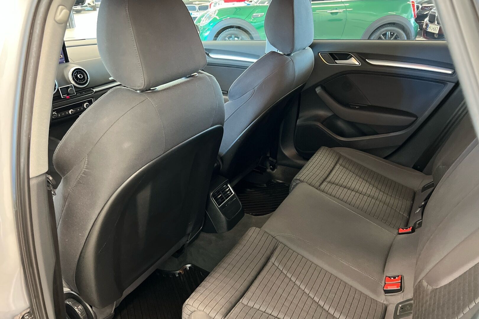 Audi A3 iso kuva 8