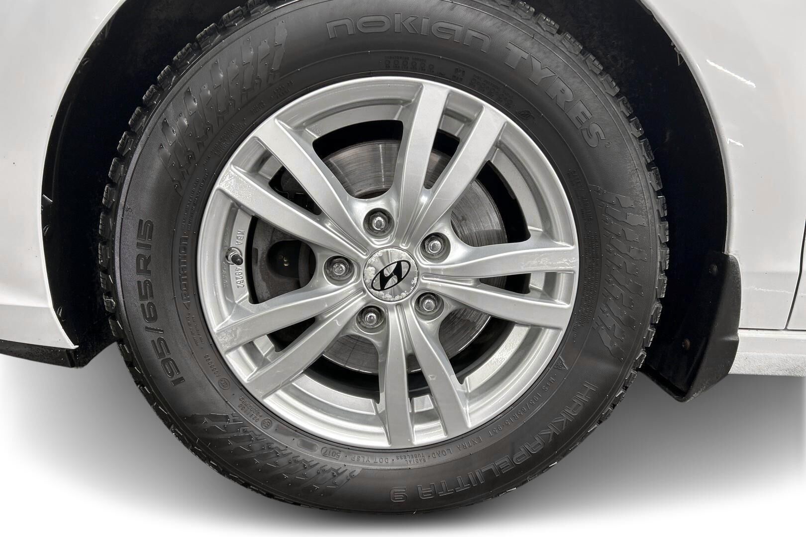 Hyundai i30 5d iso kuva 17