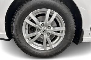 Hyundai i30 5d esikatselu 17