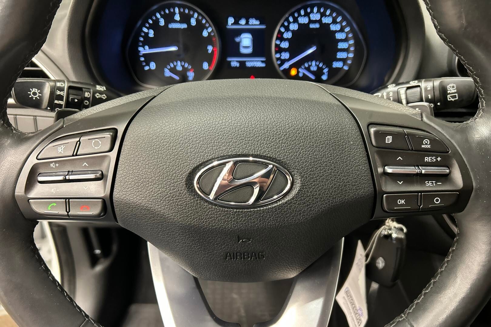 Hyundai i30 5d iso kuva 21