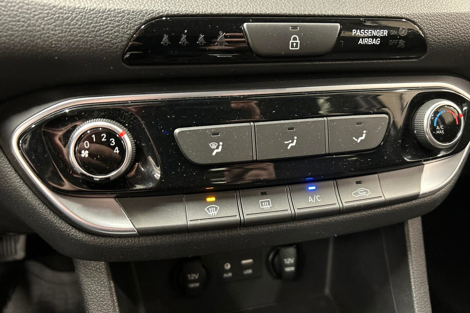 Hyundai i30 5d iso kuva 23