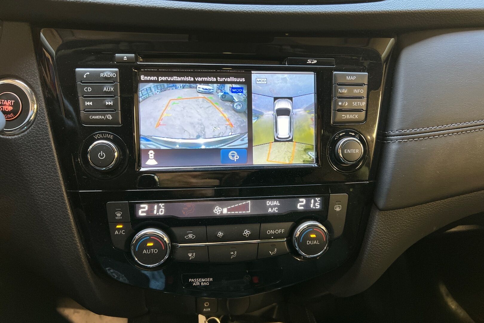 Nissan X-Trail iso kuva 19