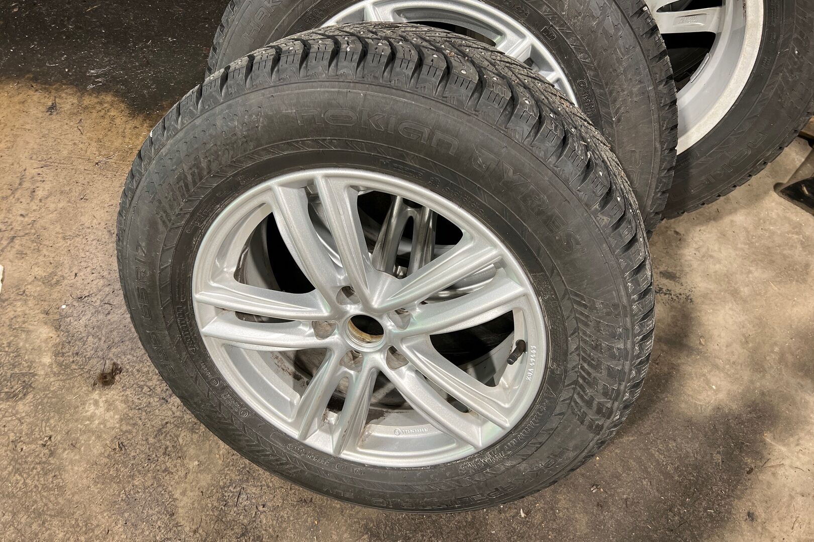 Nissan X-Trail iso kuva 14