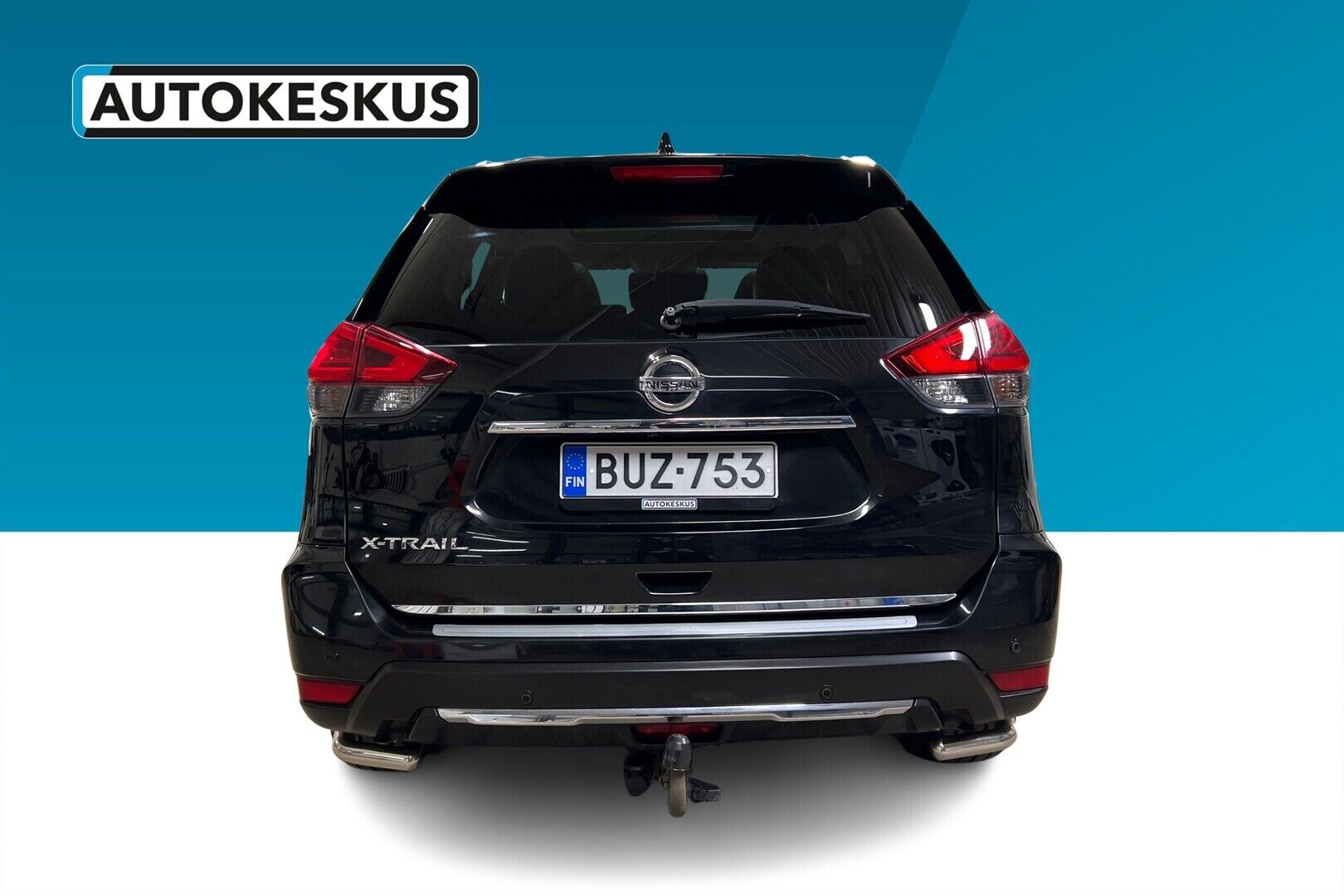 Nissan X-Trail iso kuva 17