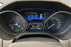 Ford Focus esikatselu 14