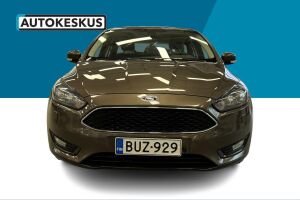 Ford Focus esikatselu 2