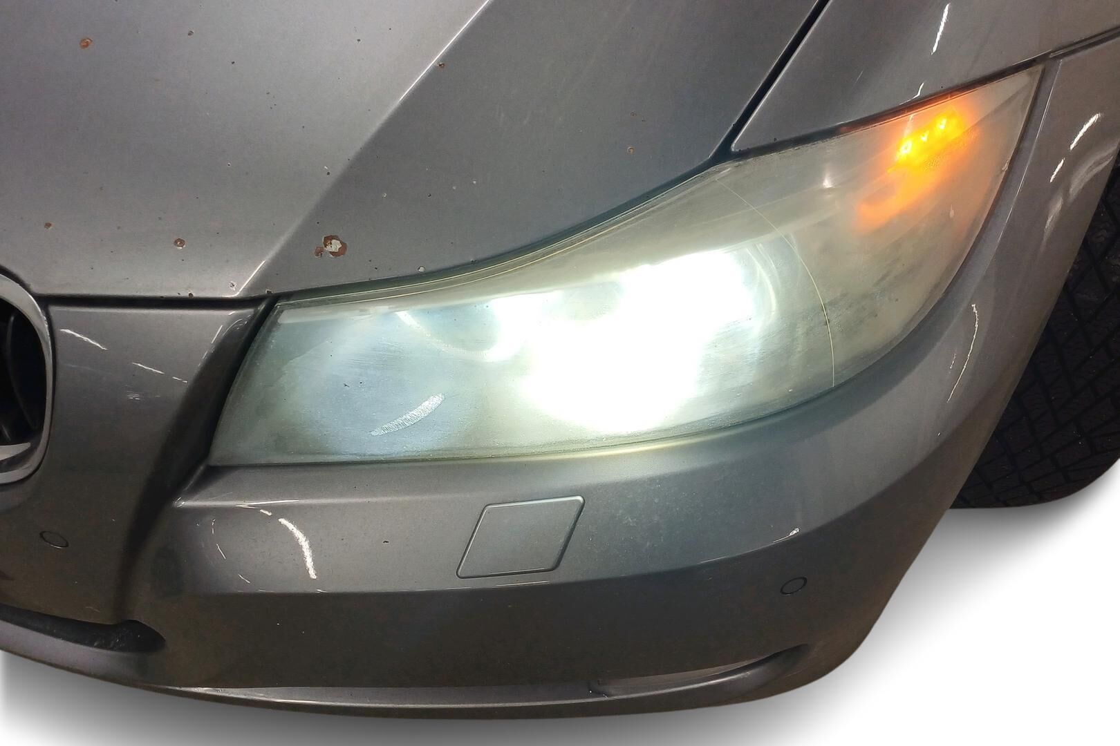 BMW 3-SARJA iso kuva 13