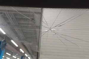 BMW 3-SARJA esikatselu 15