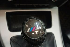 BMW 3-SARJA esikatselu 20