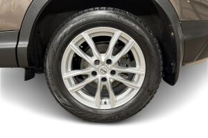 Nissan Qashqai esikatselu 12