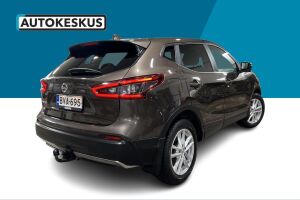 Nissan Qashqai esikatselu 4