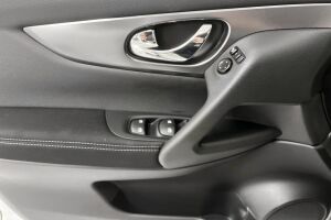 Nissan Qashqai esikatselu 19