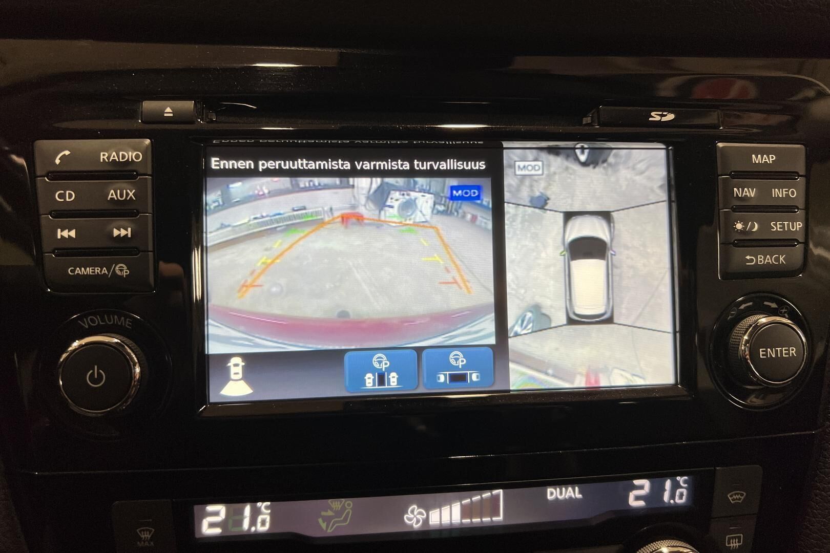 Nissan Qashqai iso kuva 15