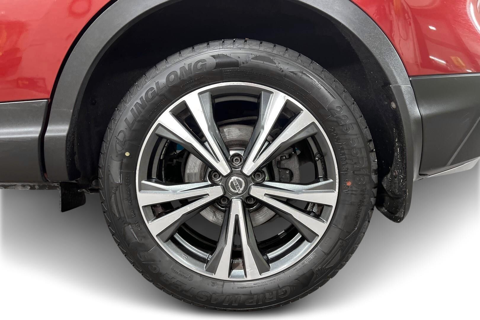 Nissan Qashqai iso kuva 12