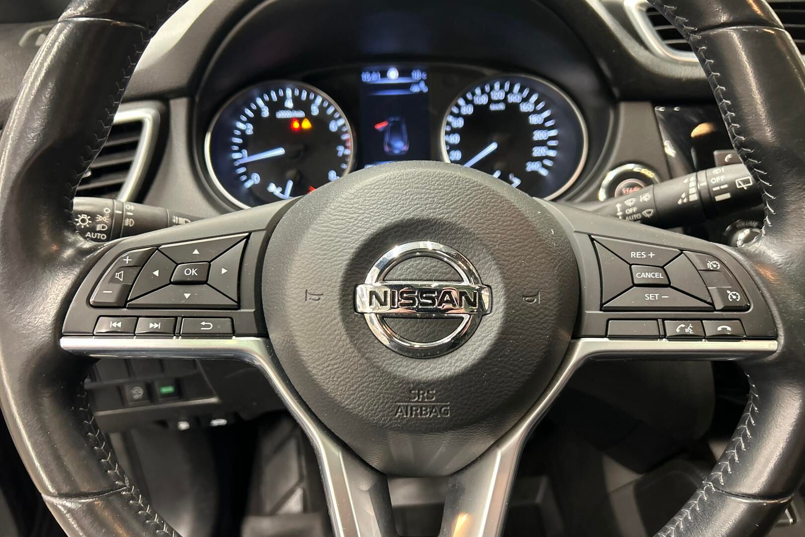 Nissan Qashqai iso kuva 20