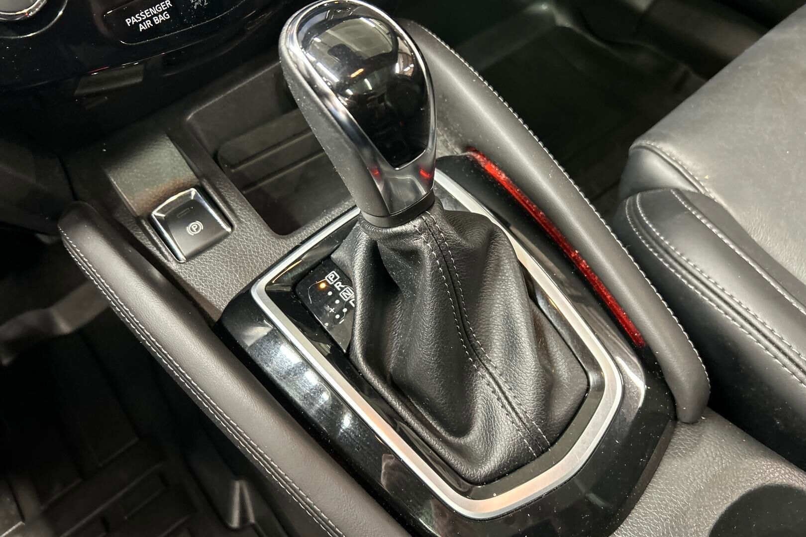 Nissan Qashqai iso kuva 23