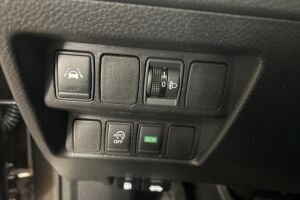 Nissan Qashqai esikatselu 25