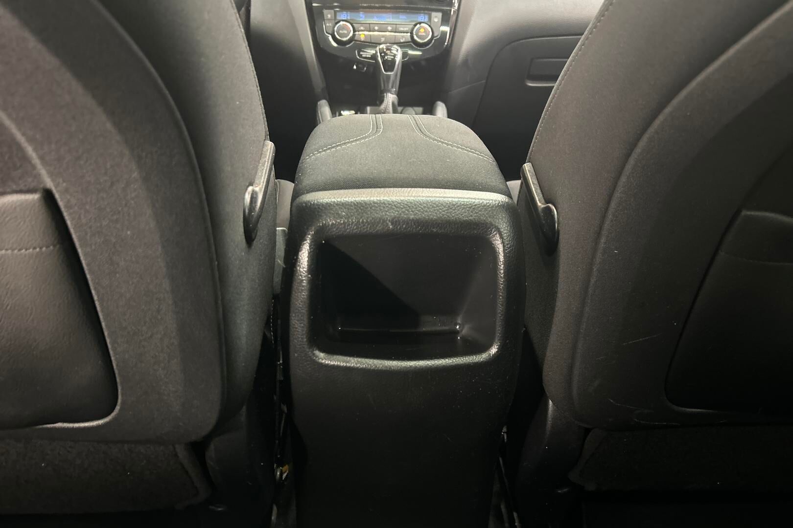 Nissan Qashqai iso kuva 28