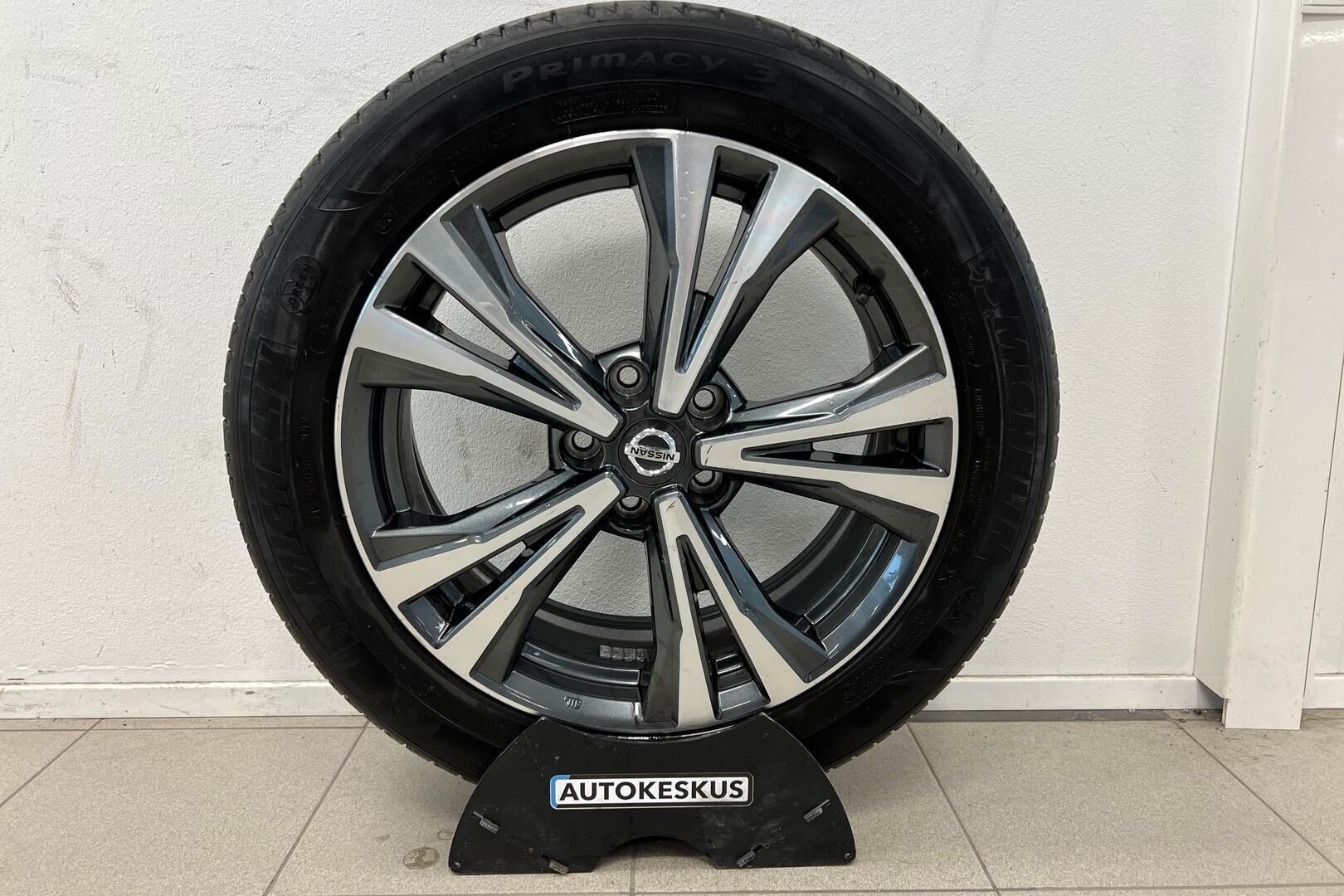 Nissan Qashqai iso kuva 21