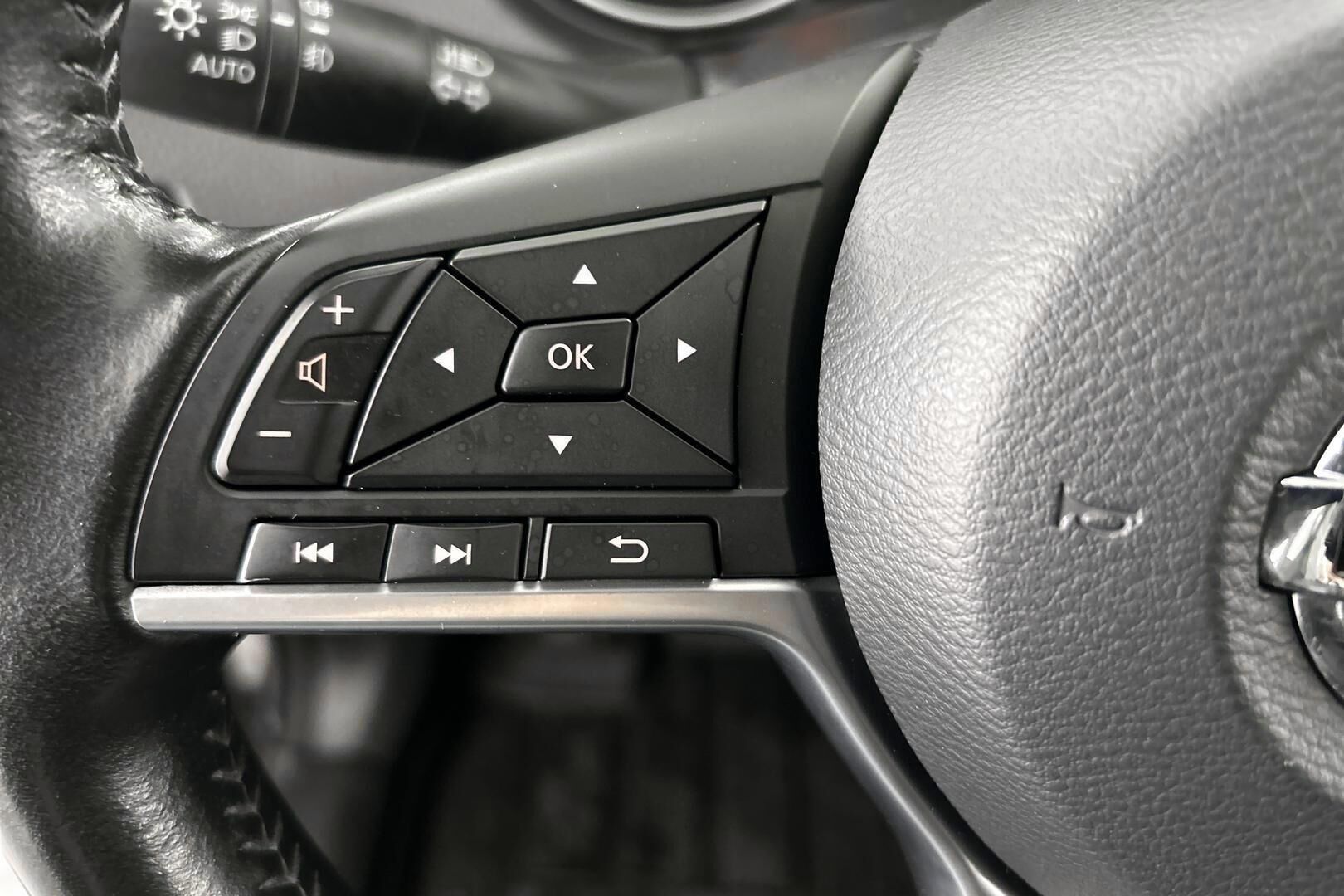 Nissan Qashqai iso kuva 20