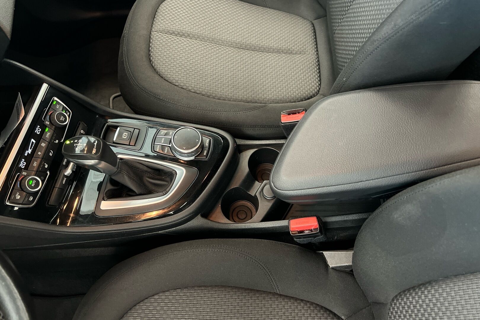 BMW 2-sarja iso kuva 13