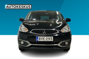 Mitsubishi Space Star esikatselu 3