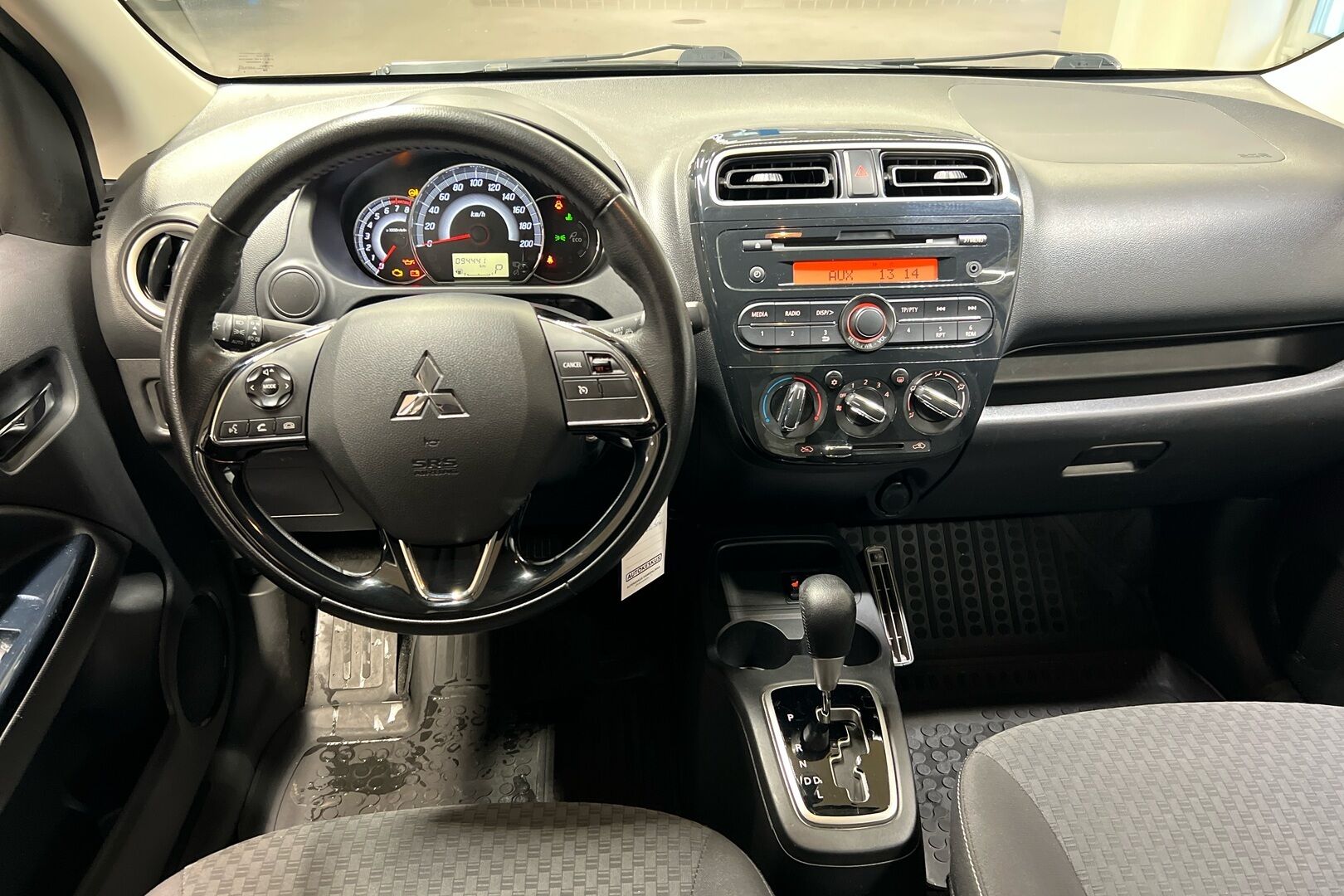 Mitsubishi Space Star iso kuva 6