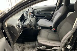 Mitsubishi Space Star esikatselu 6