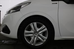 Peugeot 208 esikatselu 10