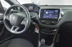 Peugeot 208 esikatselu 7