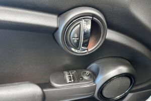 MINI Hatchback esikatselu 20