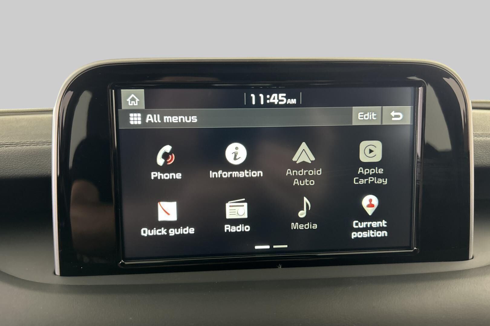 Kia Stinger iso kuva 22