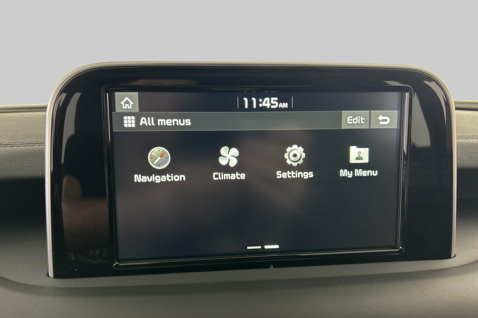 Kia Stinger iso kuva 23