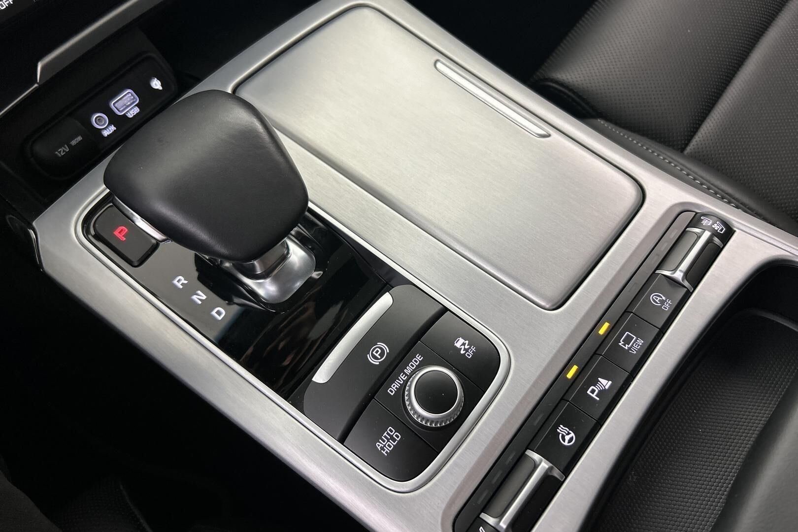 Kia Stinger iso kuva 26