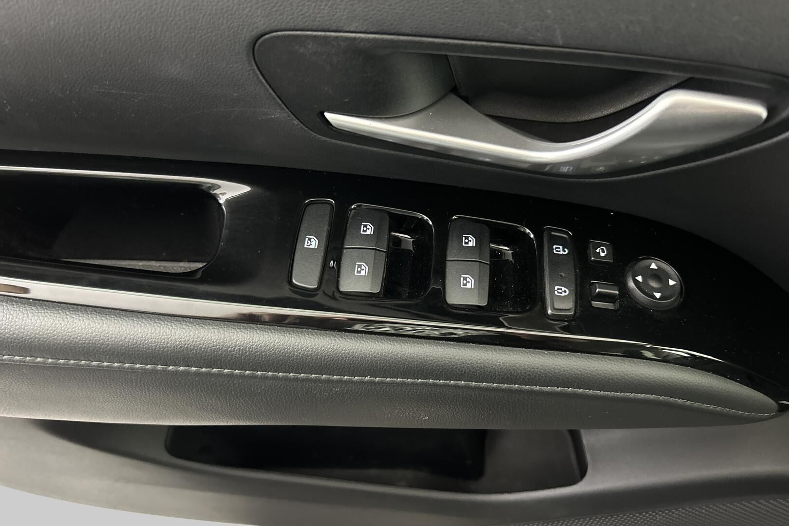 Hyundai Tucson iso kuva 20