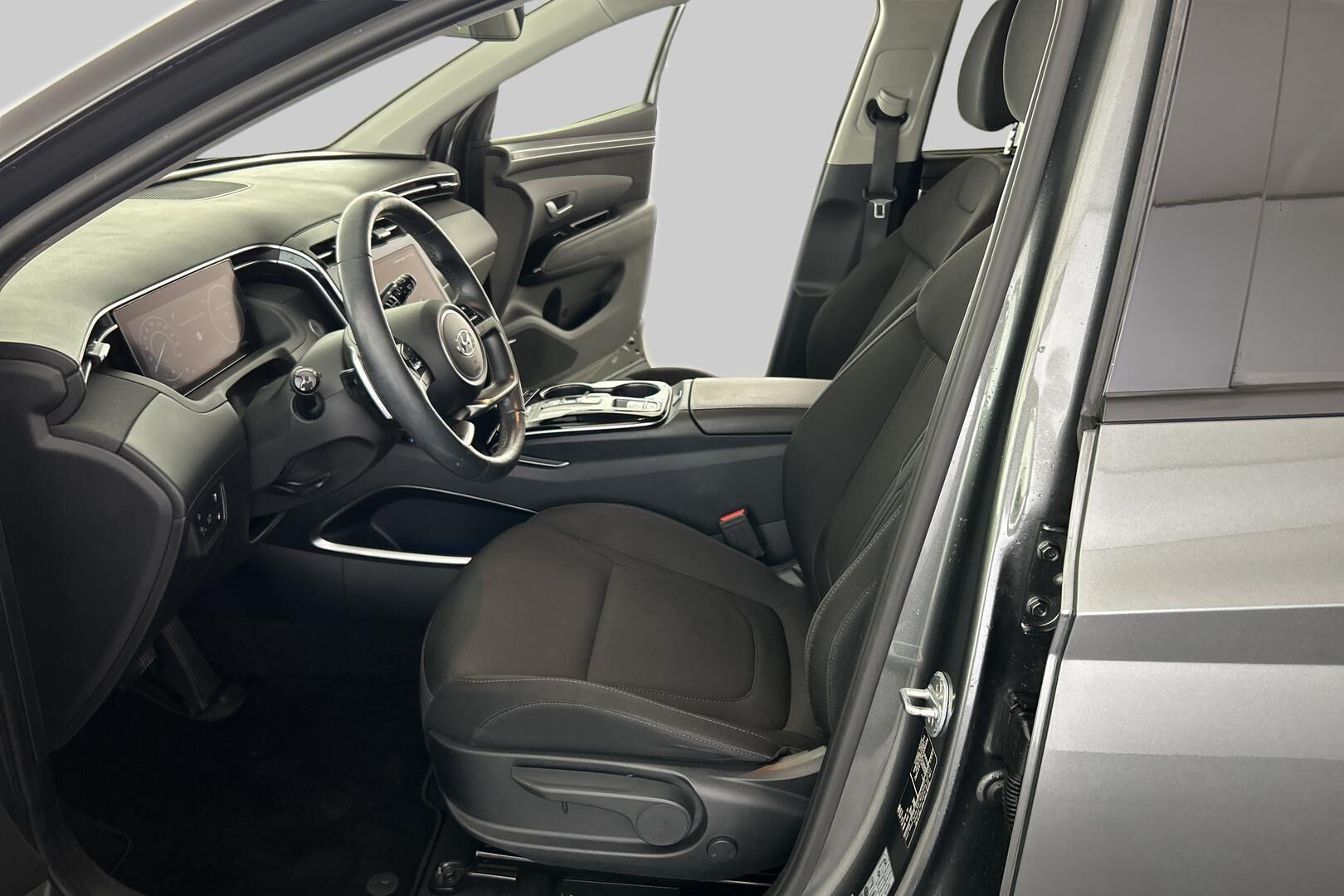Hyundai Tucson iso kuva 8