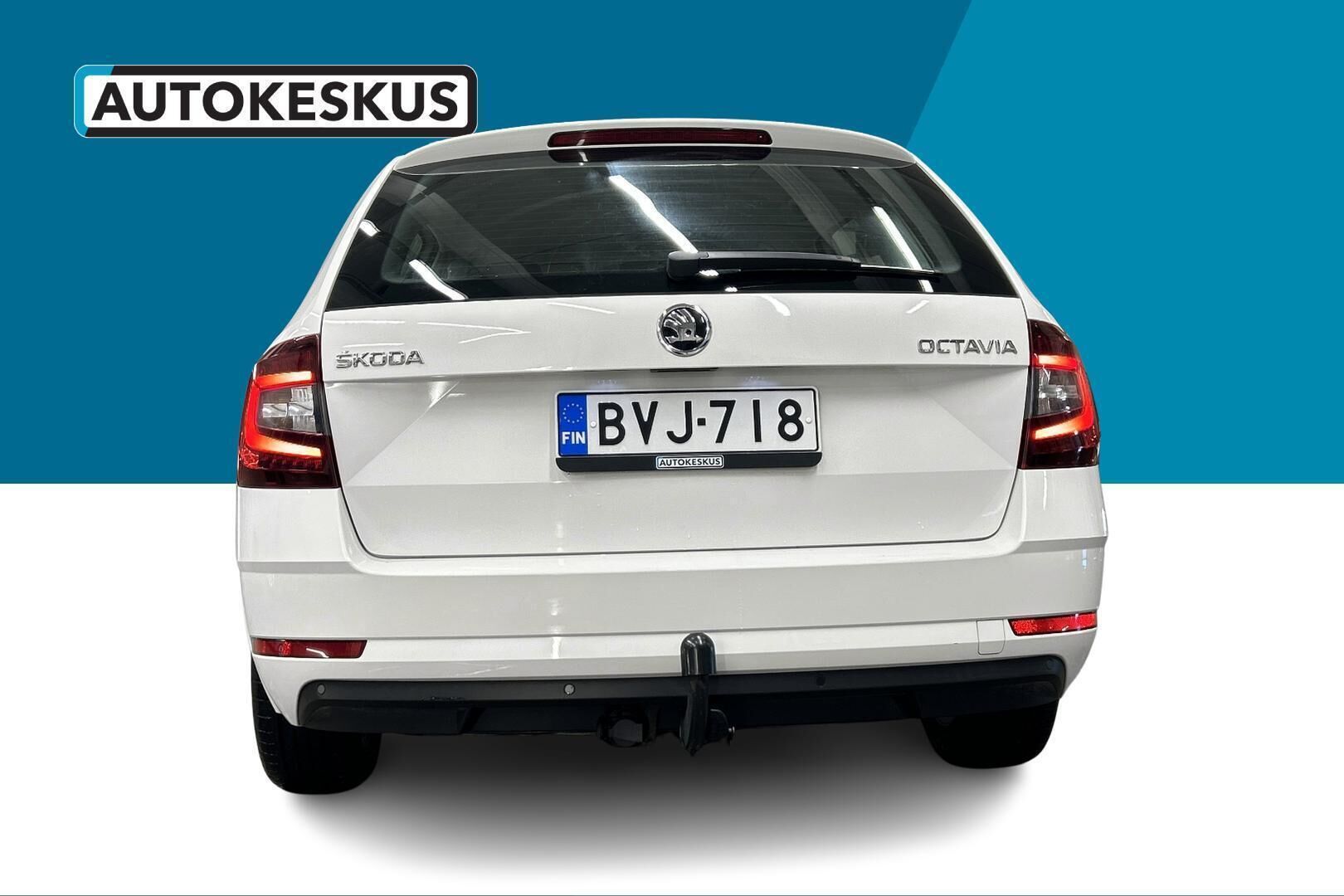 Skoda Octavia iso kuva 6
