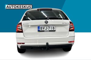 Skoda Octavia esikatselu 6