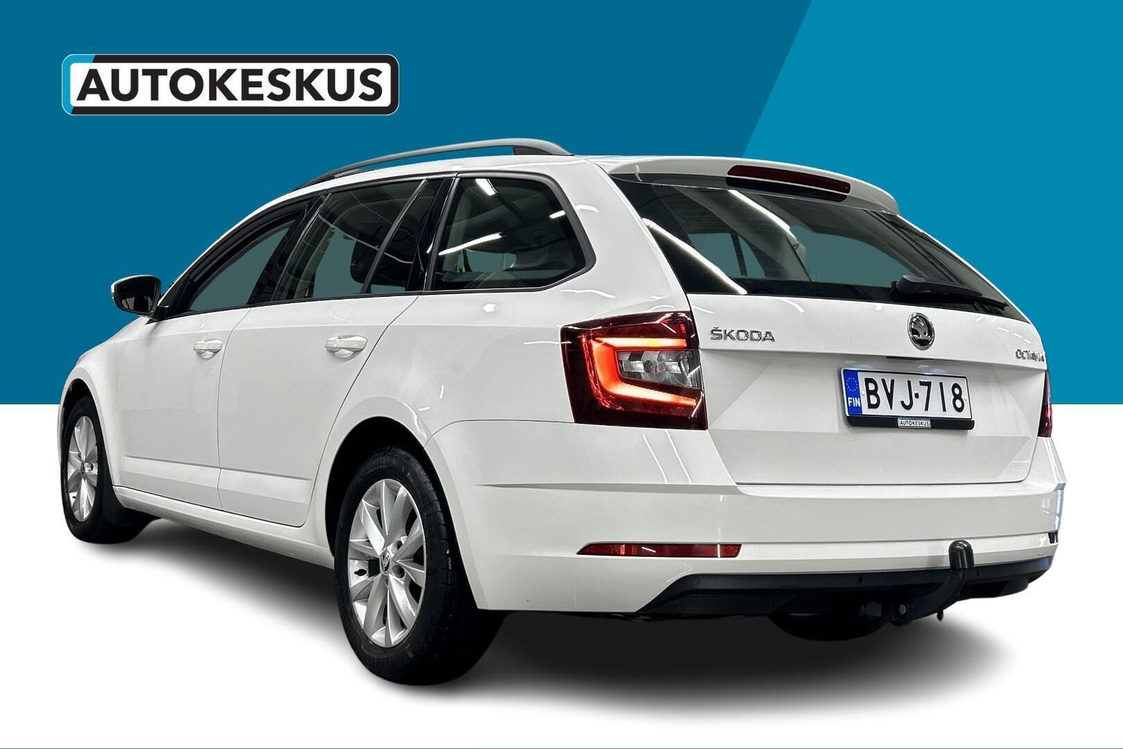 Skoda Octavia iso kuva 21
