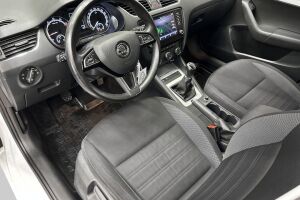 Skoda Octavia esikatselu 9