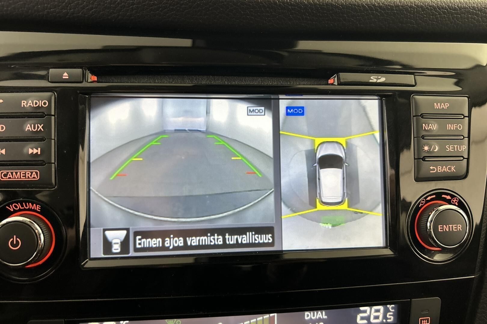 Nissan Qashqai iso kuva 16