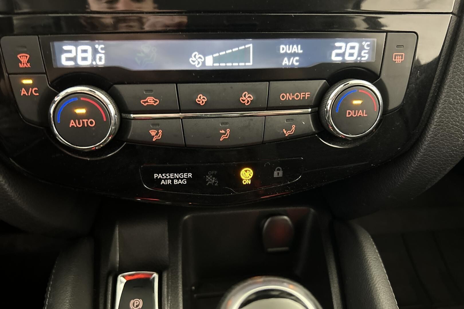 Nissan Qashqai iso kuva 19