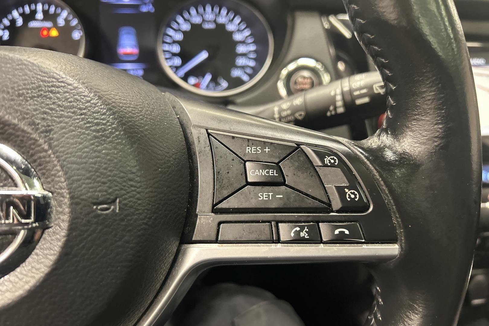 Nissan Qashqai iso kuva 20