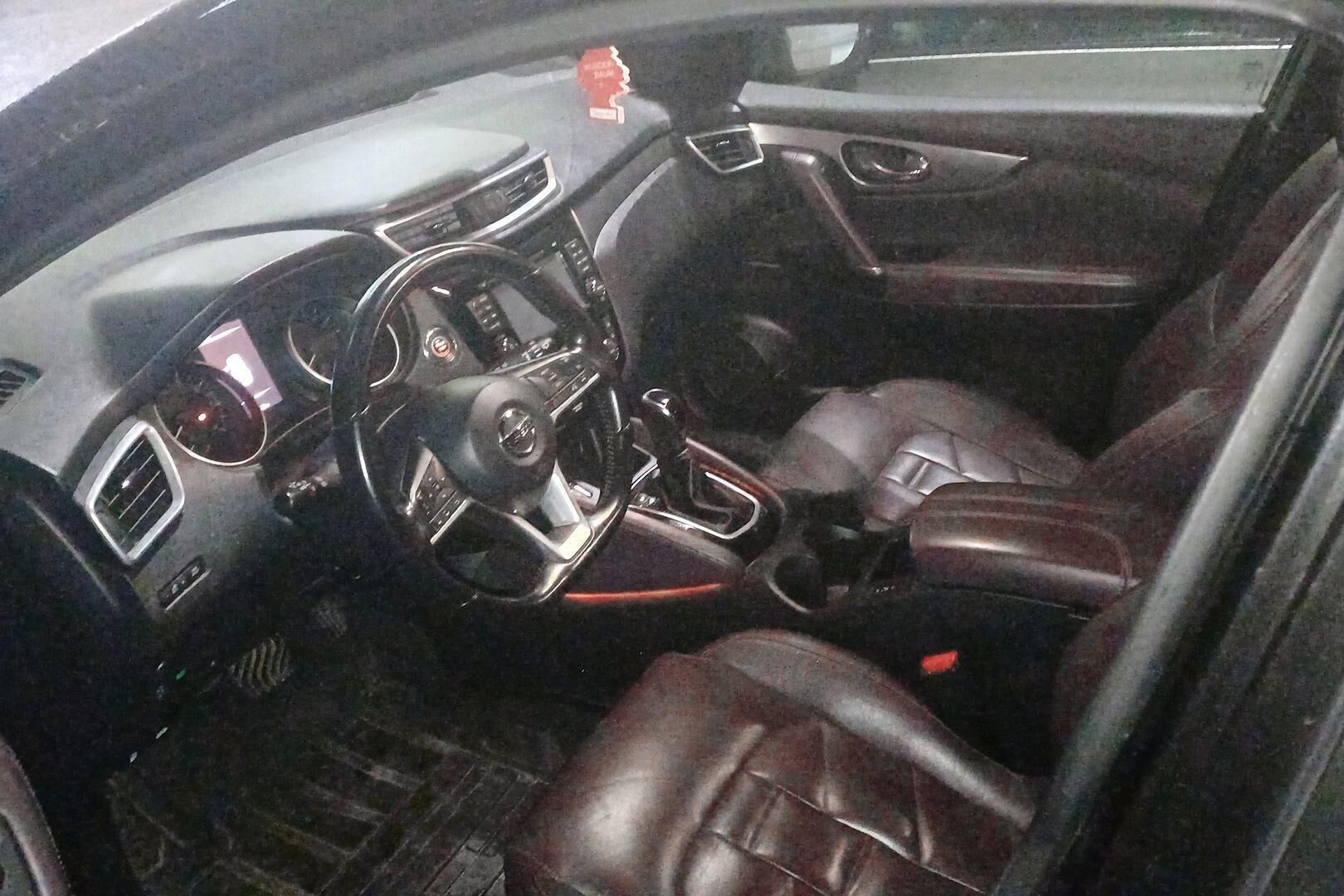 Nissan Qashqai iso kuva 2