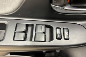 Toyota Yaris esikatselu 24