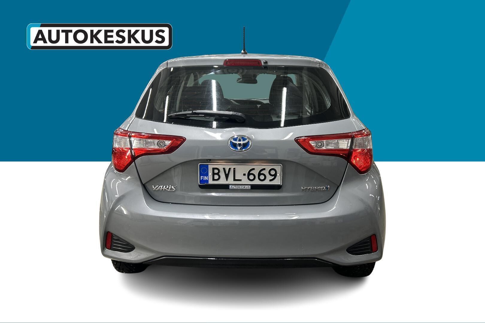 Toyota Yaris iso kuva 6