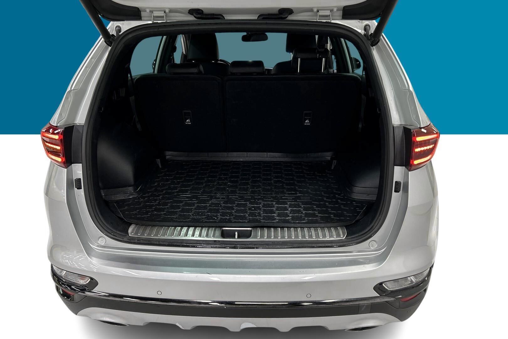 Kia Sportage iso kuva 19