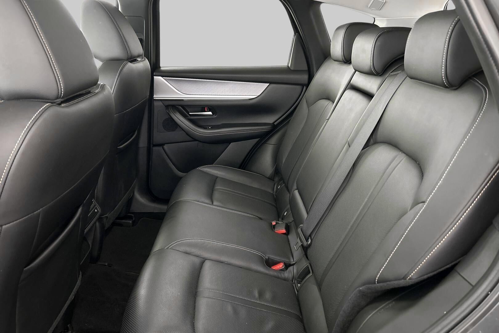 Mazda CX-60 iso kuva 10