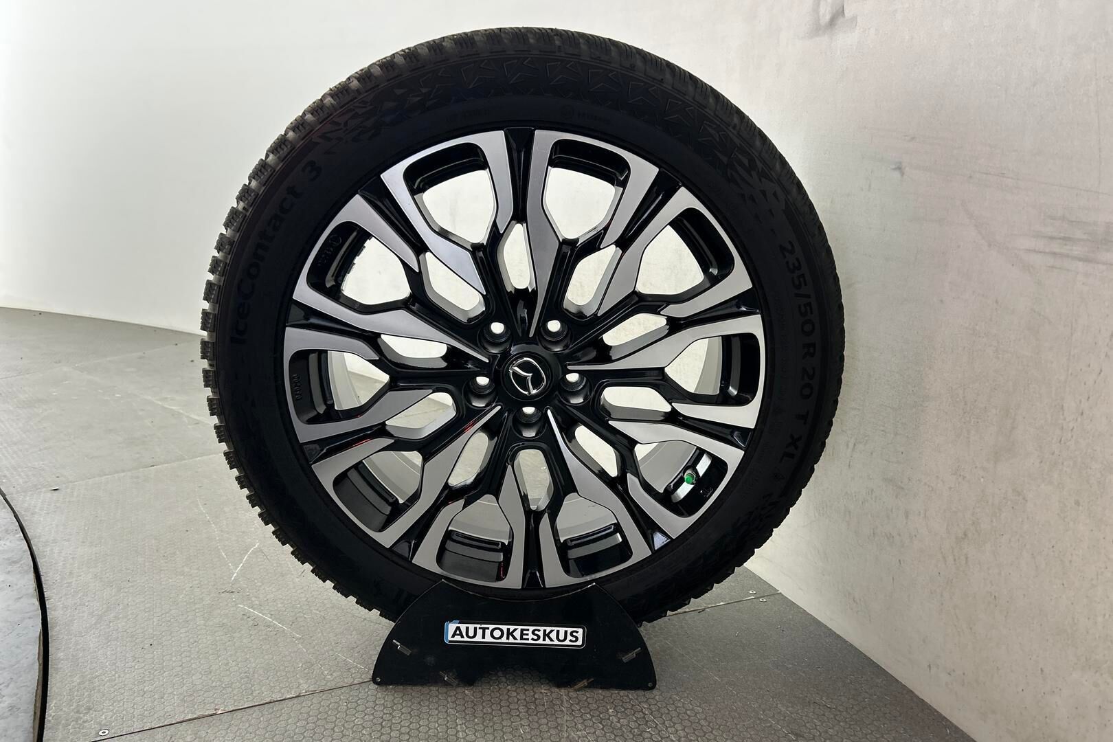 Mazda CX-60 iso kuva 13